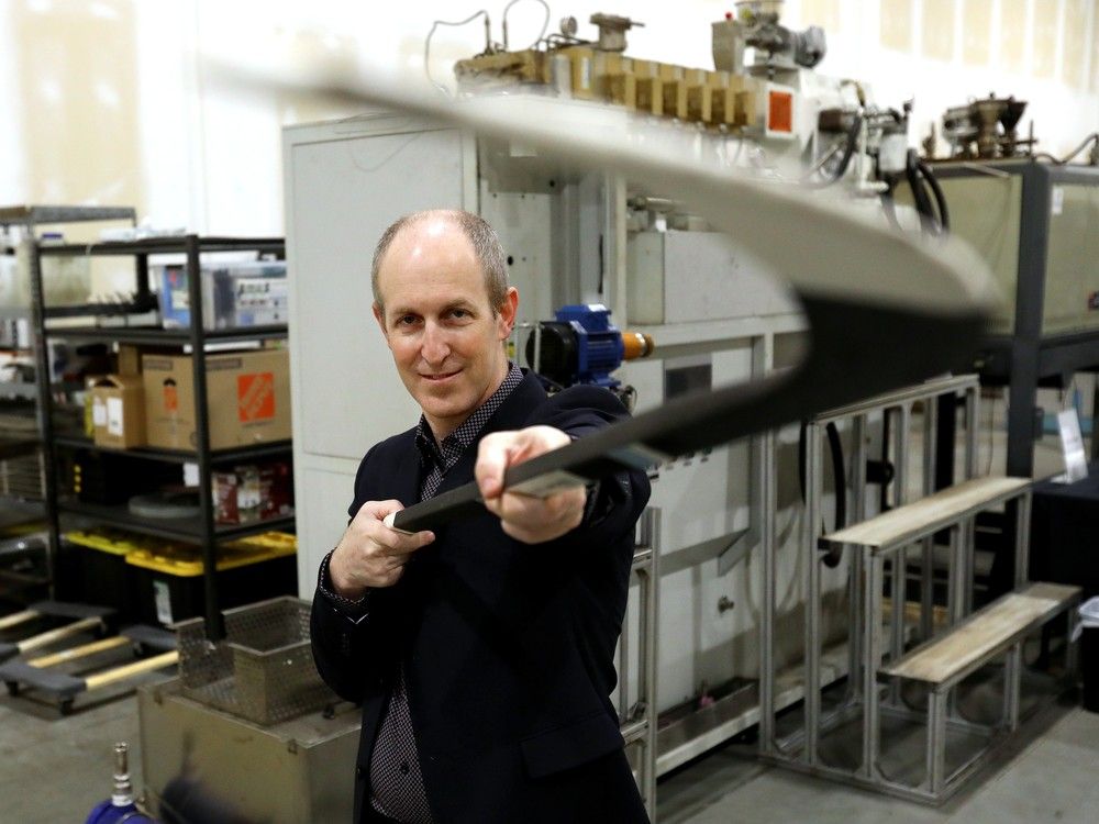 Wind turbines and hockey sticks could one day be made with Alberta oilsands