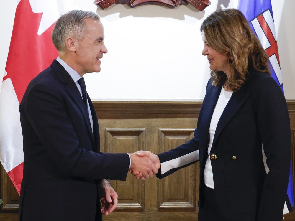 <div>‘A great day for Alberta’: Smith, Carney sign memorandum of understanding on West Coast pipeline</div>